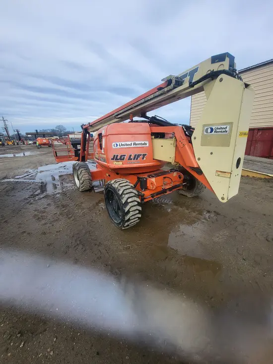 2015 JLG 600AJ Articulating Boom Lift