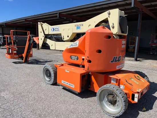 2015 JLG E400AJPN Articulating Boom Lift