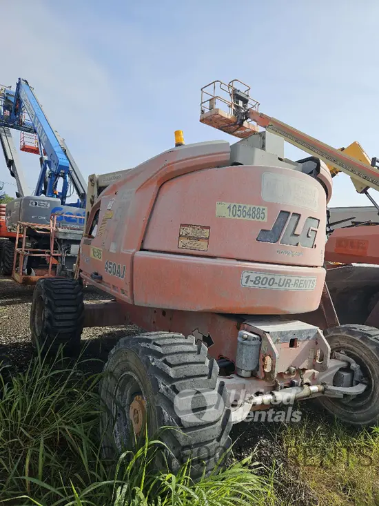 2017 JLG 450AJ Articulating Boom Lift