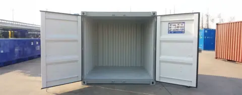Minicube Container