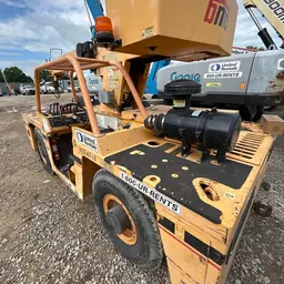 2015 Broderson IC-80-3J