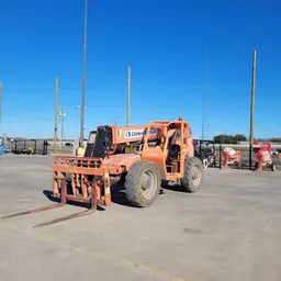 2016 SKYTRAK 8042 Forklift
