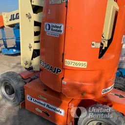 2018 JLG E300AJP Articulating Boom Lift