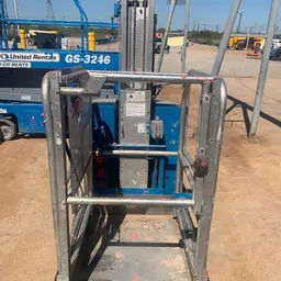 2017 Genie GR-20 Self-Propelled One-Person Lift
