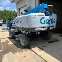 2016 Genie S-65 Boom Lift