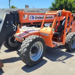 2017 SKYTRAK 8042 Forklift