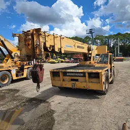 2013 Broderson IC-200-3H