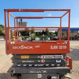2018 Skyjack SJIII3219 Scissor Lift