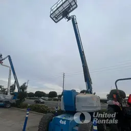 2013 Genie Z-80/60 Articulating Boom Lift