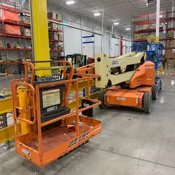 2017 JLG E450AJ Articulating Boom Lift
