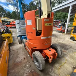 2014 JLG E300AJP Articulating Boom Lift