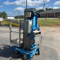 2018 Genie AWP-30SDC Pusharound Lift