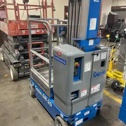 2019 Genie GR-20 Self-Propelled One-Person Lift