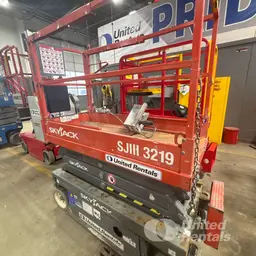 2016 Skyjack SJIII3219 Scissor Lift