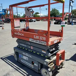2017 Skyjack SJIII3219 Scissor Lift