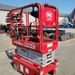 2017 MEC 1330SE Scissor Lift