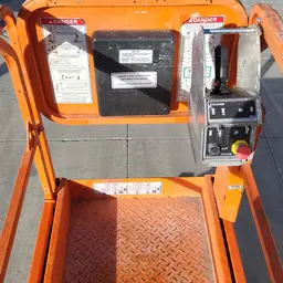 2018 Snorkel S3219E Scissor Lift