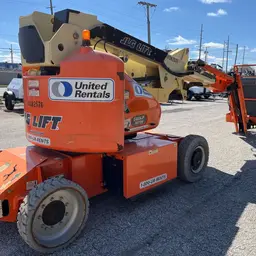 2015 JLG E400AJPN Articulating Boom Lift