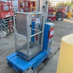 2018 Genie GR-20 Self-Propelled One-Person Lift