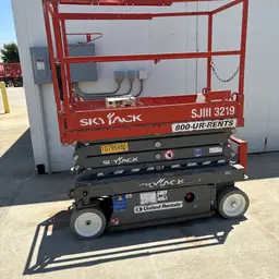 2018 Skyjack SJIII3219 Scissor Lift
