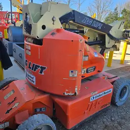 2012 JLG E400AJPN Articulating Boom Lift