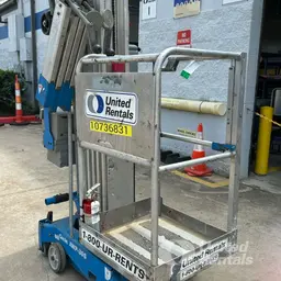 2018 Genie AWP-30SDC Pusharound Lift