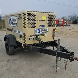 2021 Doosan P425/HP375WCUT4 Air Compressor
