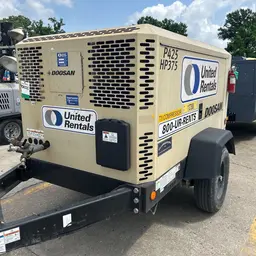 2021 Doosan P425/HP375WCUT4 Air Compressor