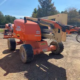2017 JLG 450AJ Articulating Boom Lift