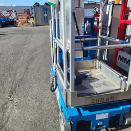 2018 Genie GR-20 Self-Propelled One-Person Lift
