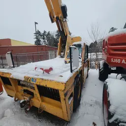 2012 Broderson IC-80-3J