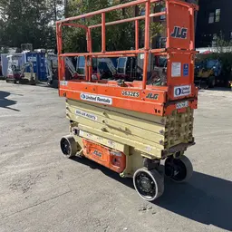 2017 JLG 2632ES Scissor Lift