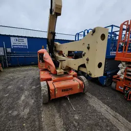 2011 JLG E400AJPN Articulating Boom Lift