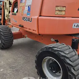 2017 JLG 450AJ Articulating Boom Lift