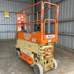 2017 JLG 2632ES Scissor Lift