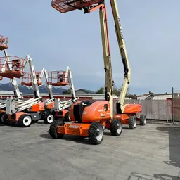 2014 JLG 600AJ Articulating Boom Lift