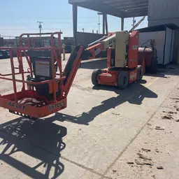 2018 JLG E300AJP Articulating Boom Lift