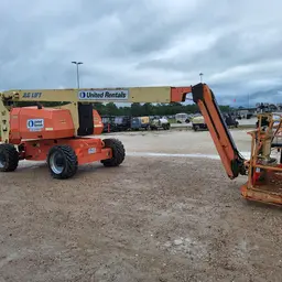 2016 JLG 800AJ Articulating Boom Lift