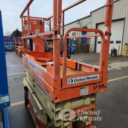 2017 JLG 2632ES Scissor Lift