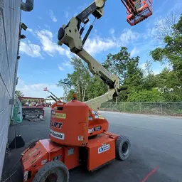 2017 JLG E400AJPN Articulating Boom Lift