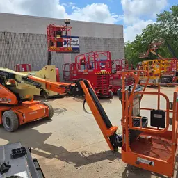 2015 JLG E400AJPN Articulating Boom Lift