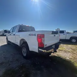 2022 Ford F250CREWXLG4WD Pickup Truck