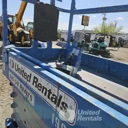 2017 Genie GS-3232 Scissor Lift