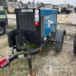 2022 Miller Welders Big Blue 300R Welder