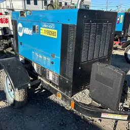 2023 Miller Welders Big Blue 300R Welder