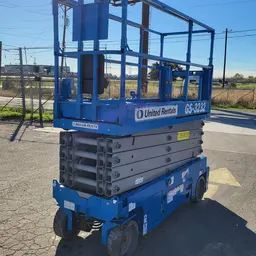 2017 Genie GS-3232 Scissor Lift