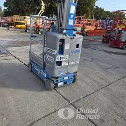 2017 Genie GR-20 Self-Propelled One-Person Lift