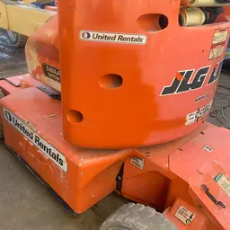 2012 JLG E400AJPN Articulating Boom Lift