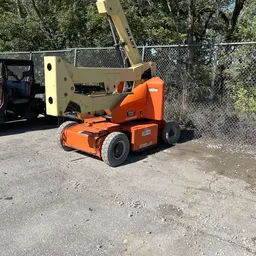 2016 JLG E400AJPN Articulating Boom Lift