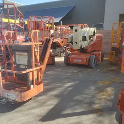 2015 JLG E400AJPN Articulating Boom Lift